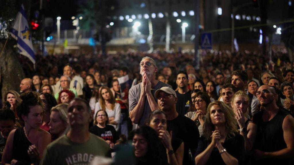 Image of Hostage Square