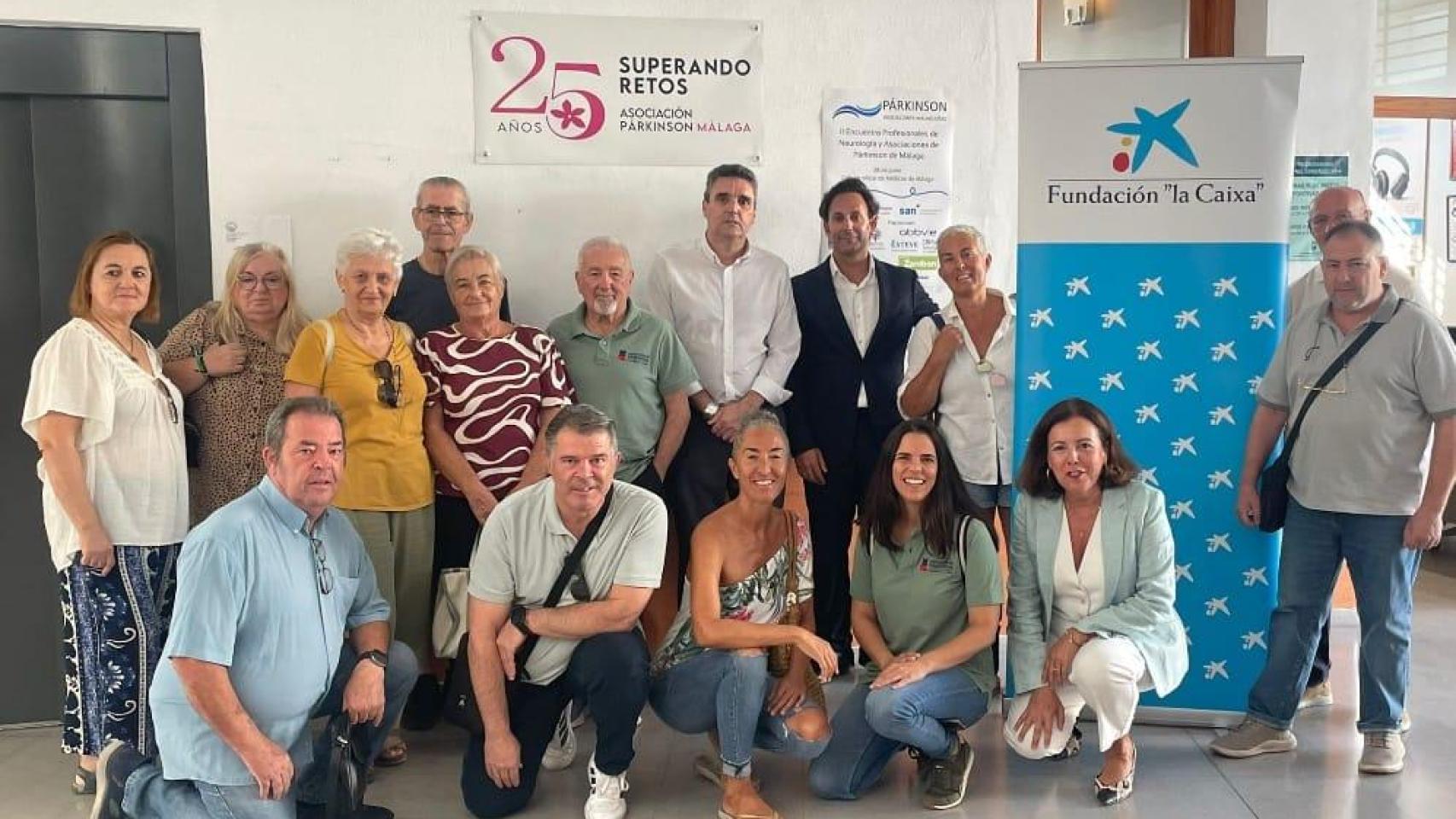 Representantes de las seis asociaciones de Párkinson en Málaga.