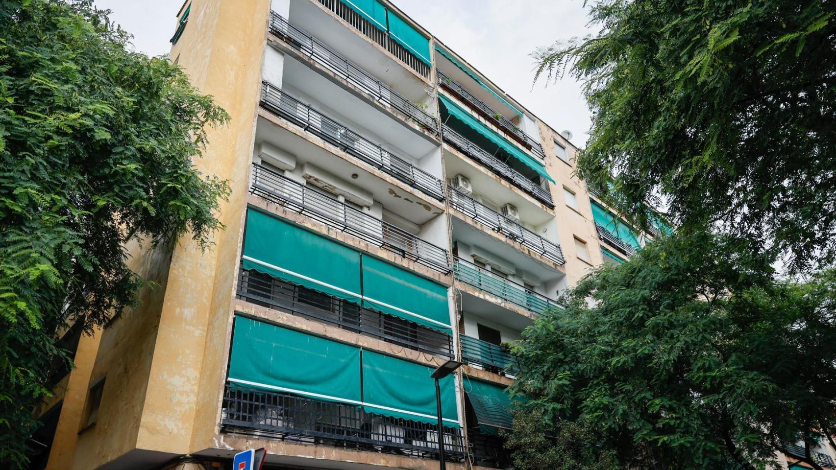 Fachada del edificio en el que residía Antonio Famoso. EFE/Kai Försterling