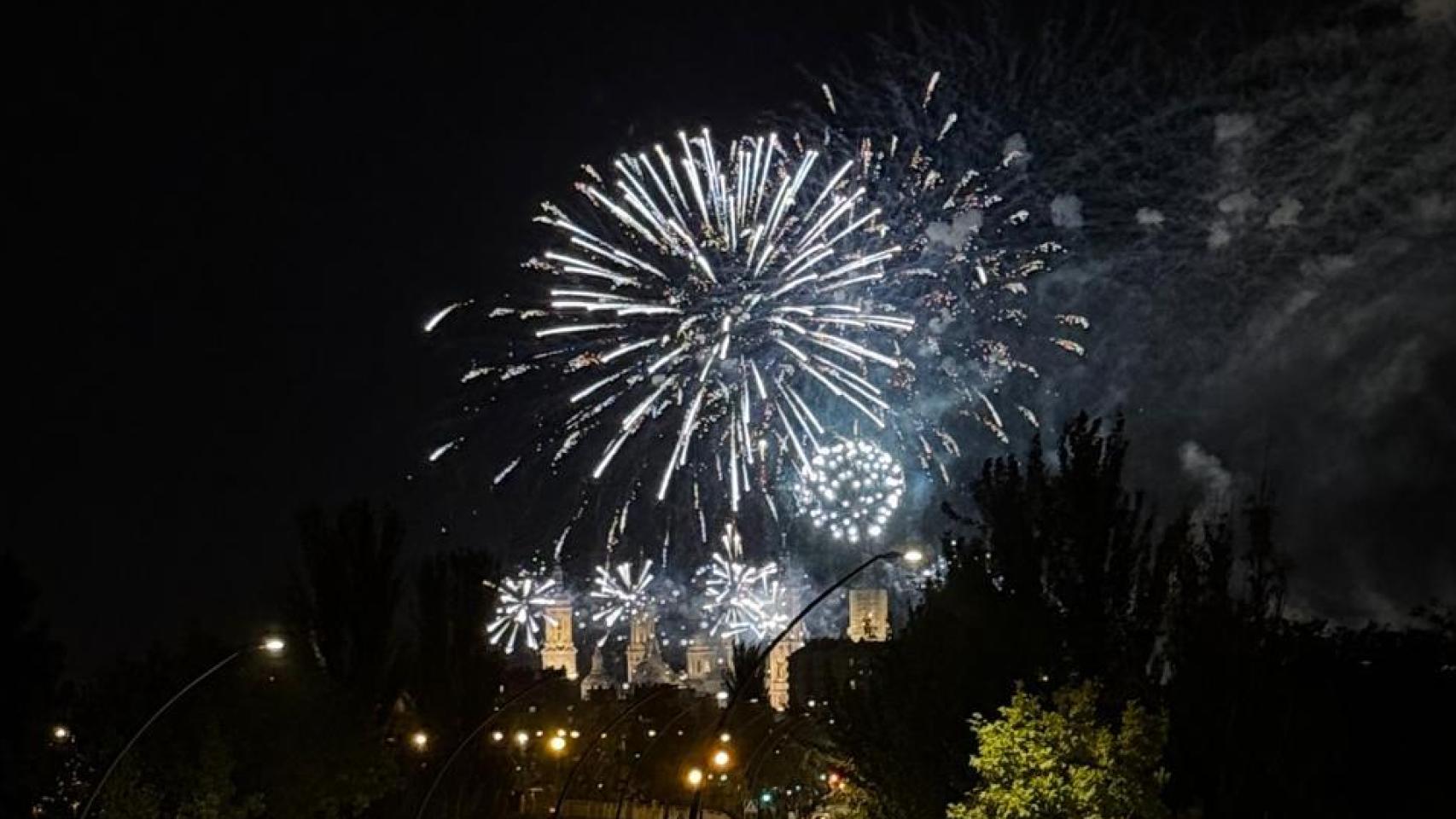 Fuegos artificiales de Zaragoza.