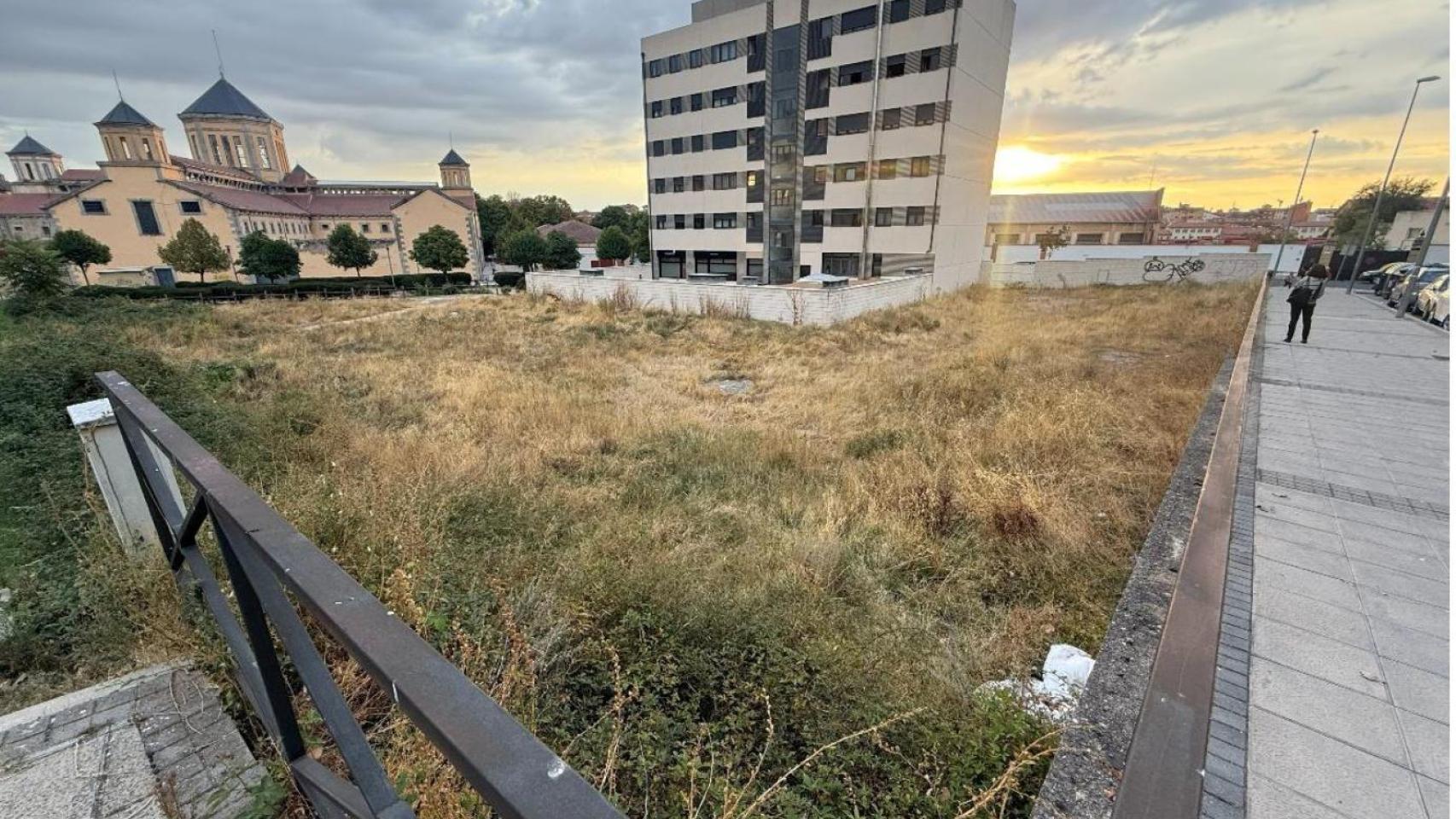 Terrenos de la antigua cárcel de Segovia, una de las zonas donde la licitación de obra se prevé inminente.