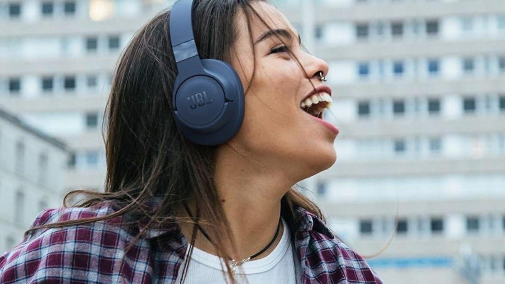 auriculares inalámbricos JBL Tune 525BT