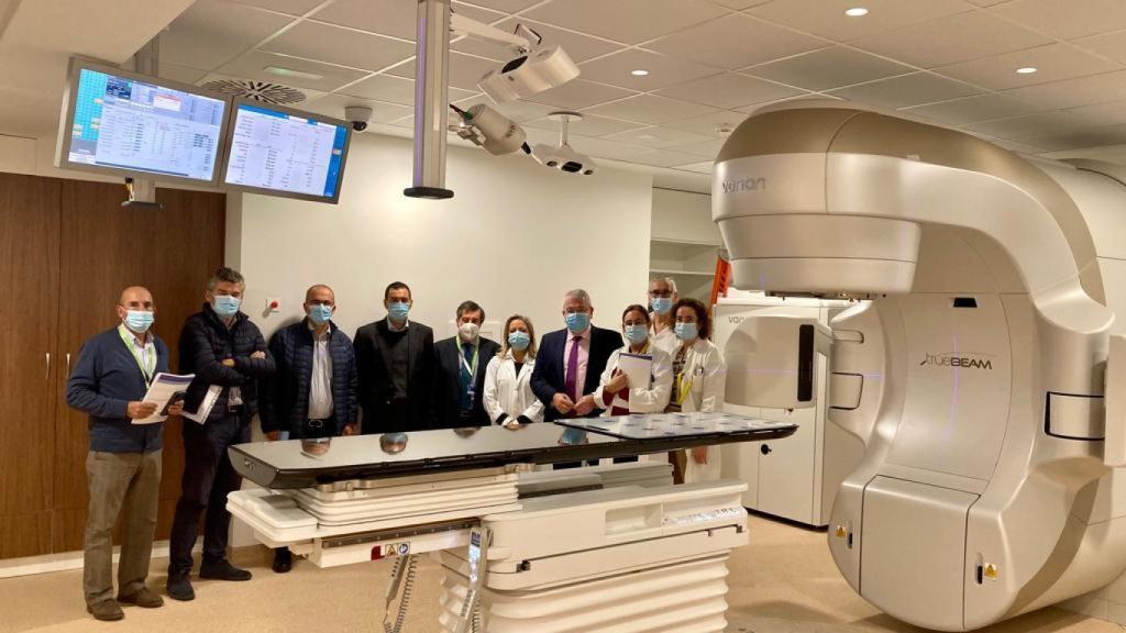 Acelerador lineal donado por la Fundación Amancio Ortega