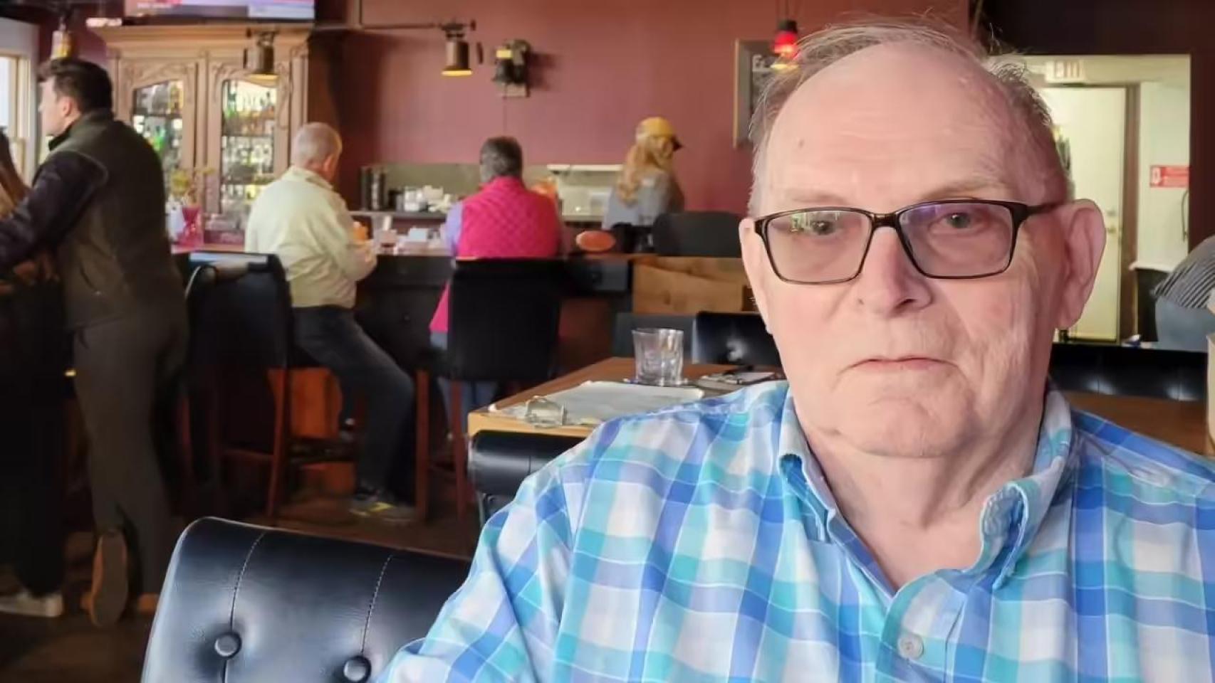 Doug Whitney debería haber desarrollado alzhéimer hace veinte años, pero está totalmente sano.