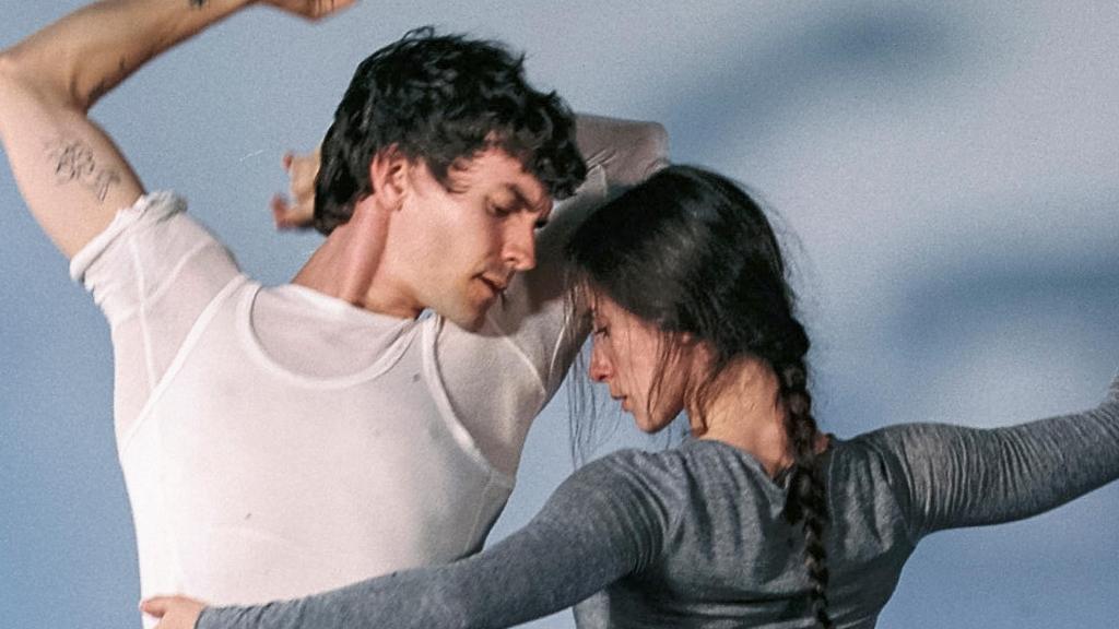 Irene Tena y Albert Hernández durante un ensayo. Foto: Abgonal