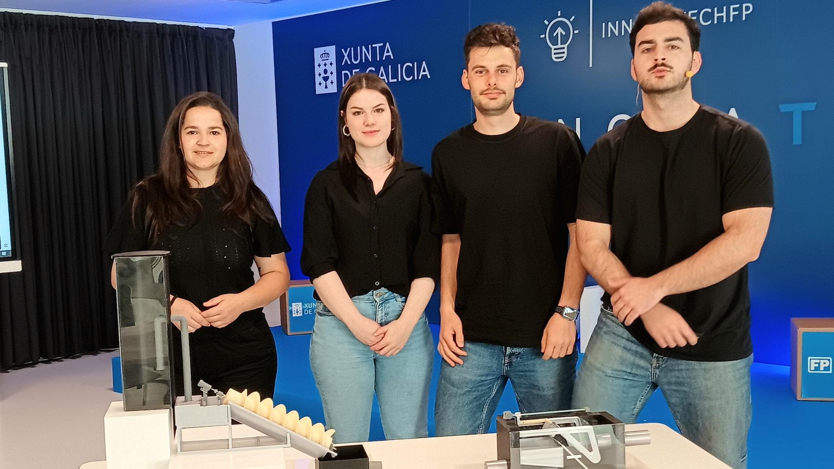 De izqd. a dcha. Eugenia López, Desiré Narciso, David Gallego y Santiago Rodilla