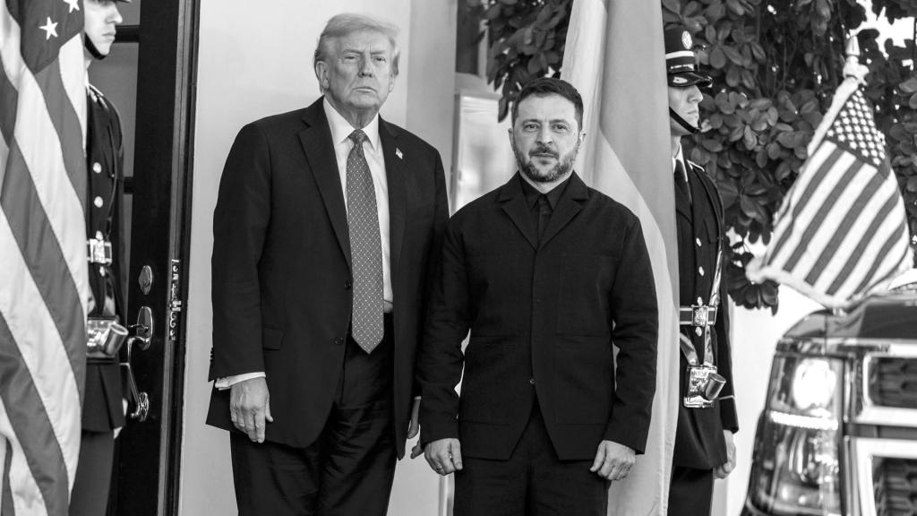 Donald Trump recibe a Volodímir Zelenski en la Casa Blanca este 17 de octubre.