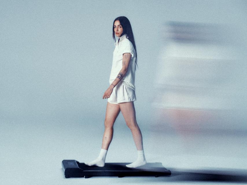 Natalia Lacunza concursó en 'Operación Triunfo' en 2018 y desde entonces ha ido mezclando géneros en busca de una propuesta musical rica y experimental.