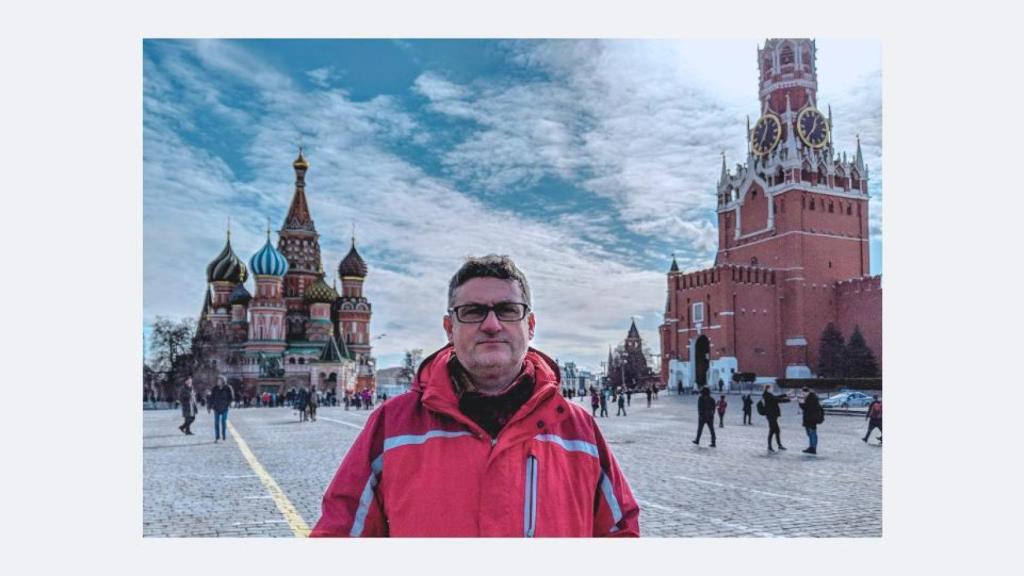 Mark Galeotti, en Moscú, antes de la invasión rusa de Ucrania.