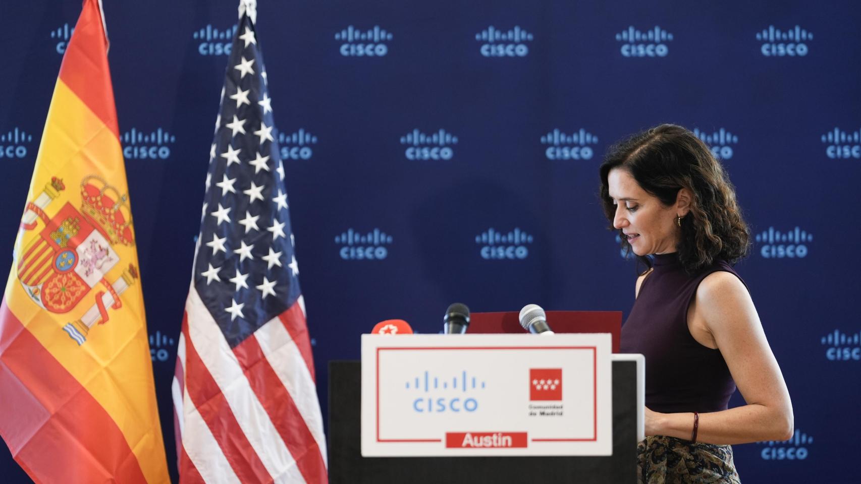 Isabel Díaz Ayuso, tras firmar un protocolo de colaboración con Cisco, en Austin (Texas).
