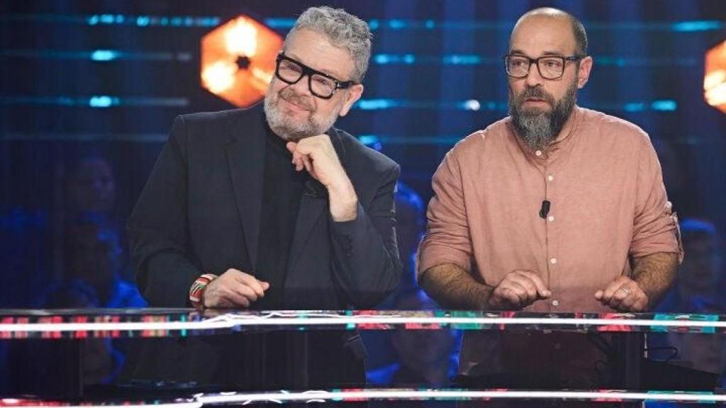 Alberto Chicote junto a Israel en 'Tesoro o cacharro'.