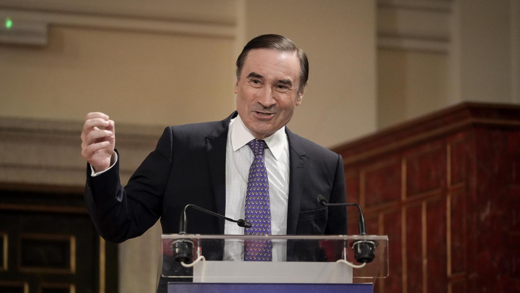 Pedro J. Ramírez durante su discurso durante la ceremonia de entrega de los Leones de El Español.