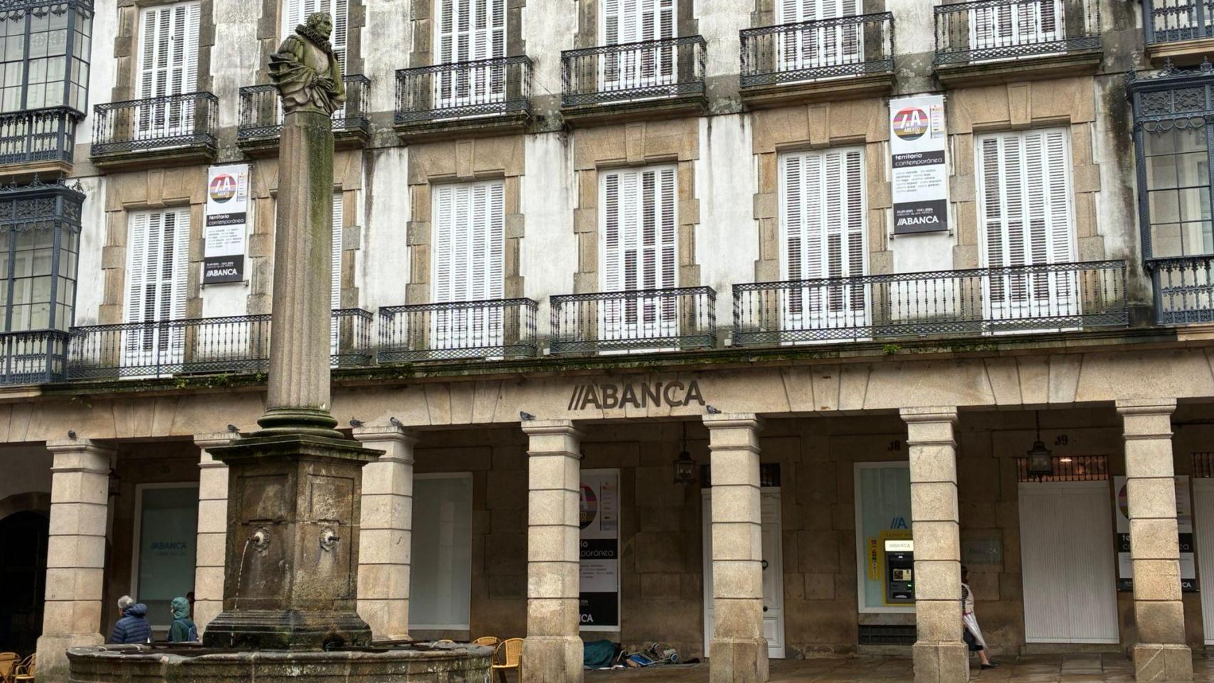 Más de 150 firmas en un día para pedir medidas cautelares por un sintecho en en Santiago