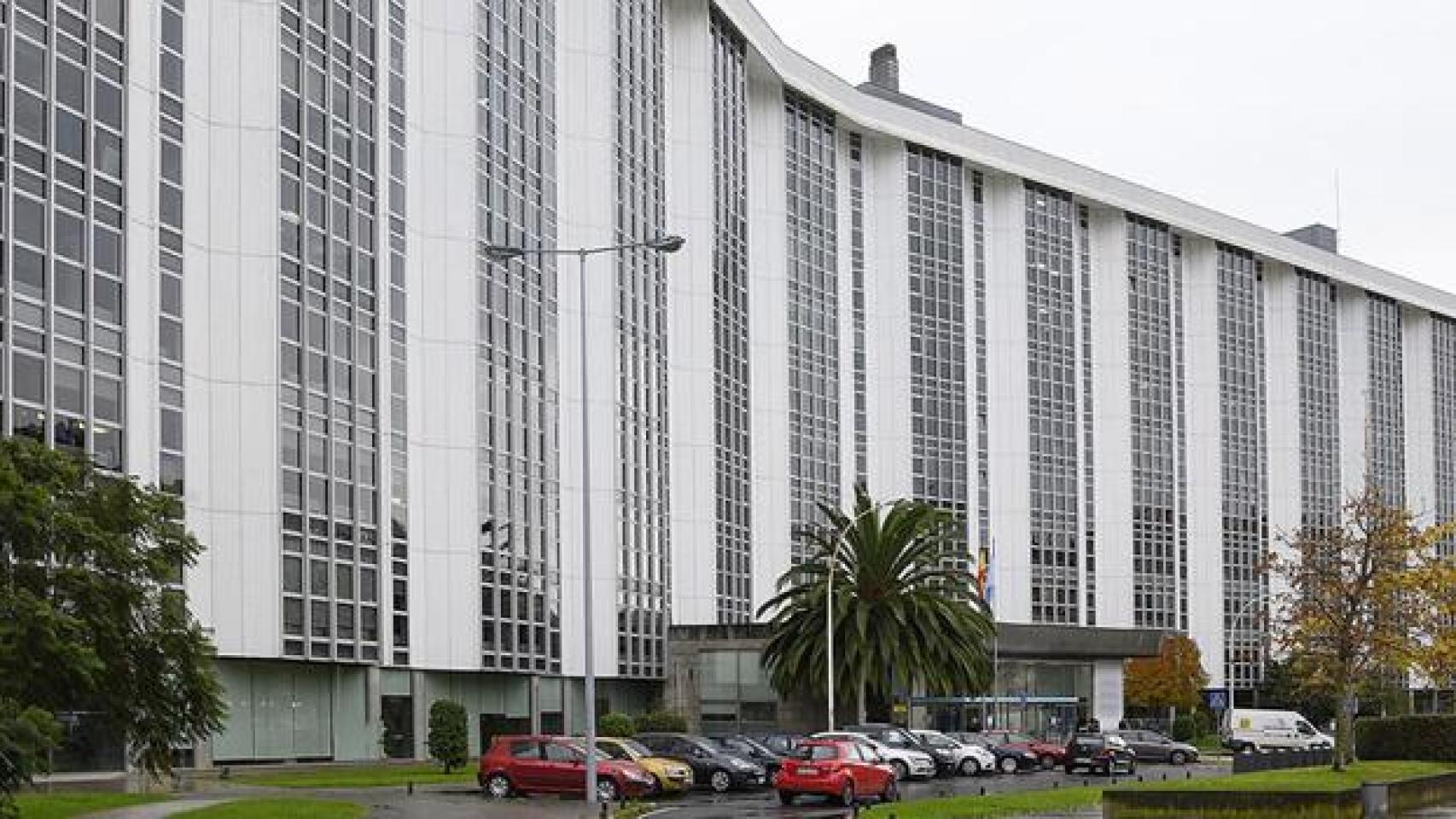 Edificio administrativo de la Xunta en A Coruña.
