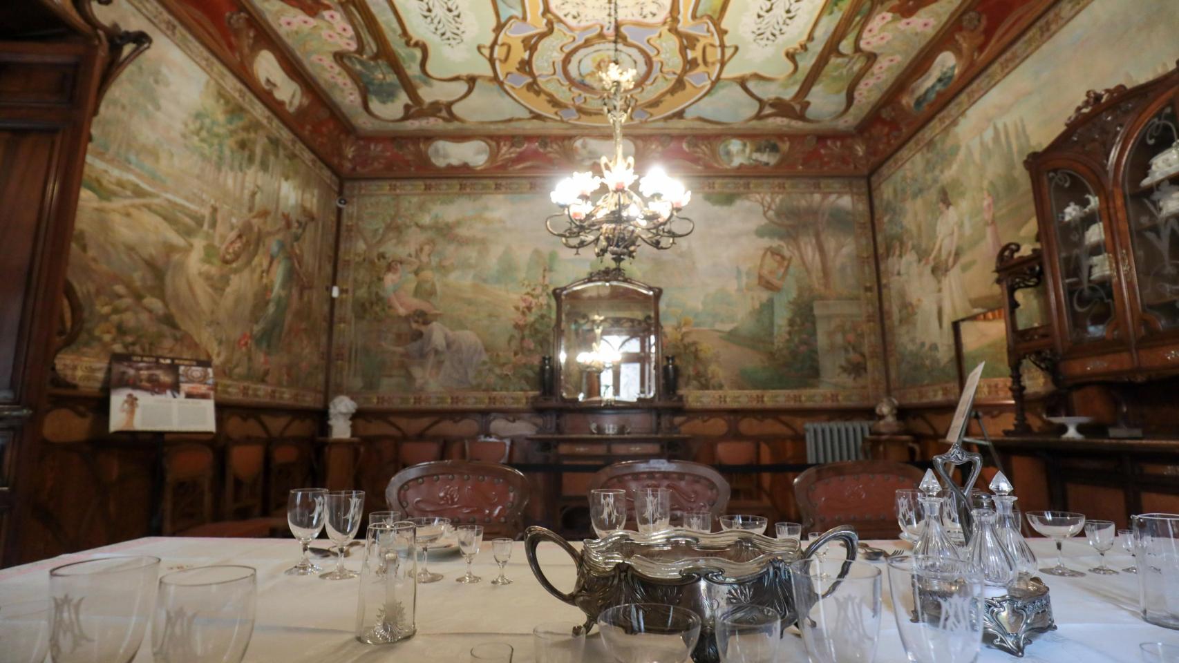 Una de las salas preparadas con la exposición 'De la mano de Antonia'.