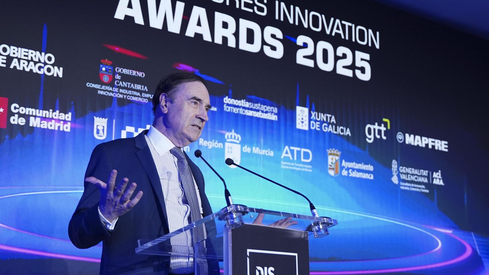 Pedo J. Ramírez, durante su intervención.