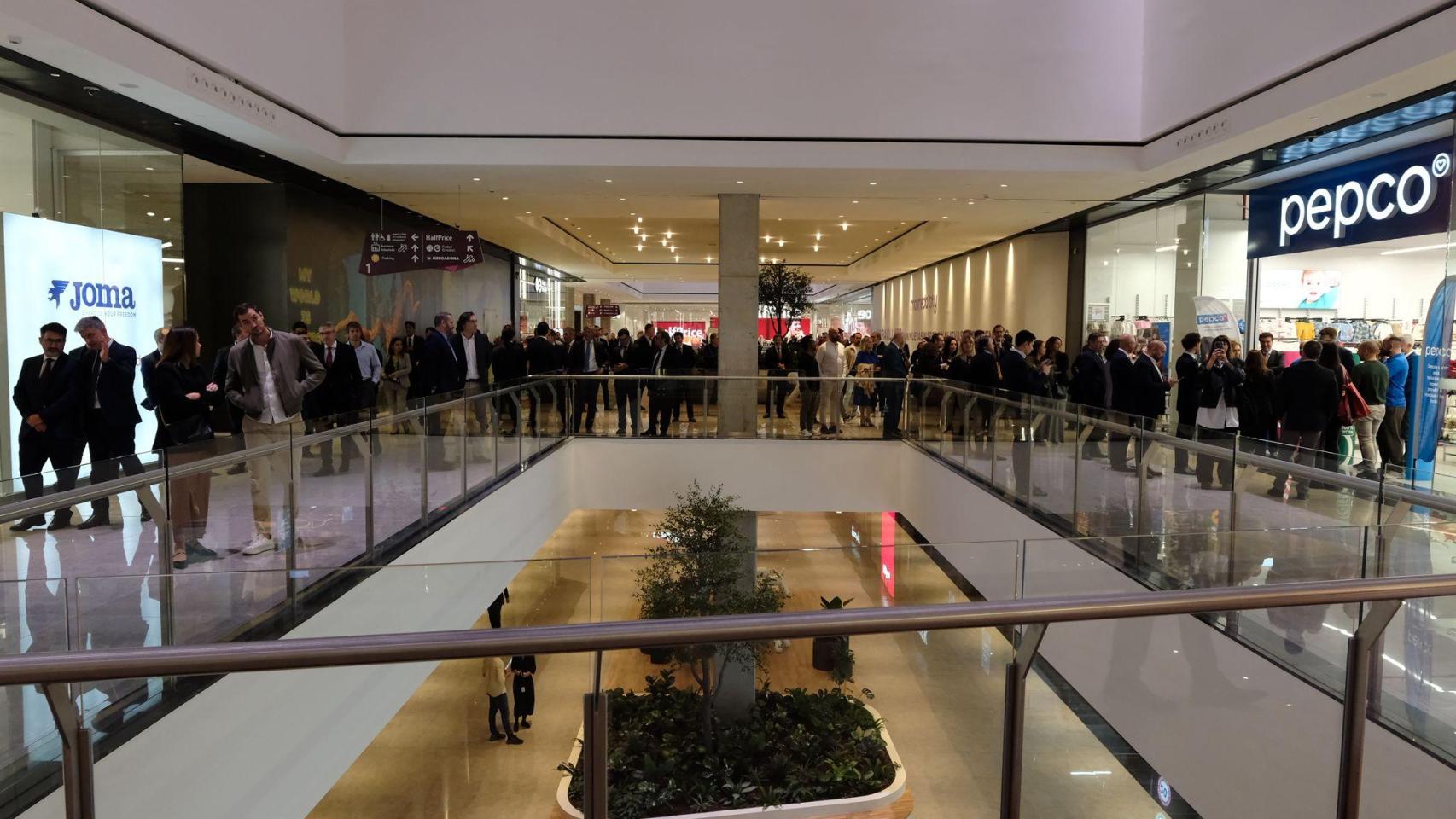 Así es el nuevo espacio de Marineda City, con más de una treintena de locales a estrenar