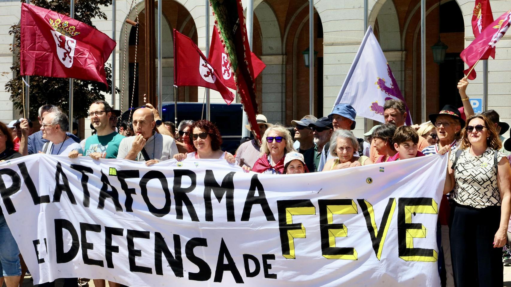 Imagen de archivo de una manifestación de la Plataforma en Defensa de Feve