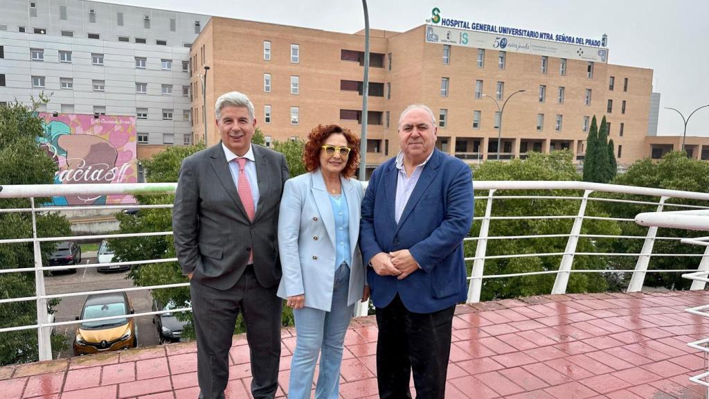 Miguel Ángel de la Rosa, Carmen Riolobos y Vicente Tirado.