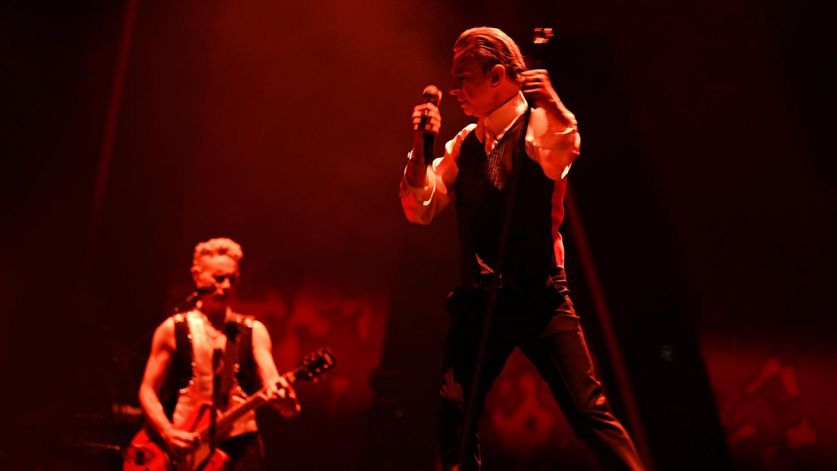 Depeche Mode en concierto. Foto: Toni François.