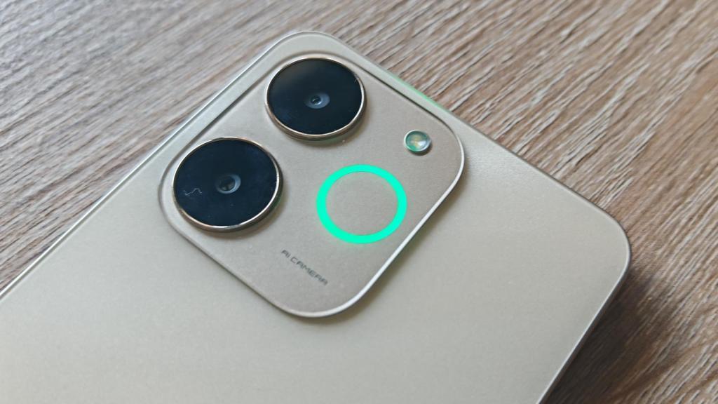 Las cámaras traseras y el anillo LED