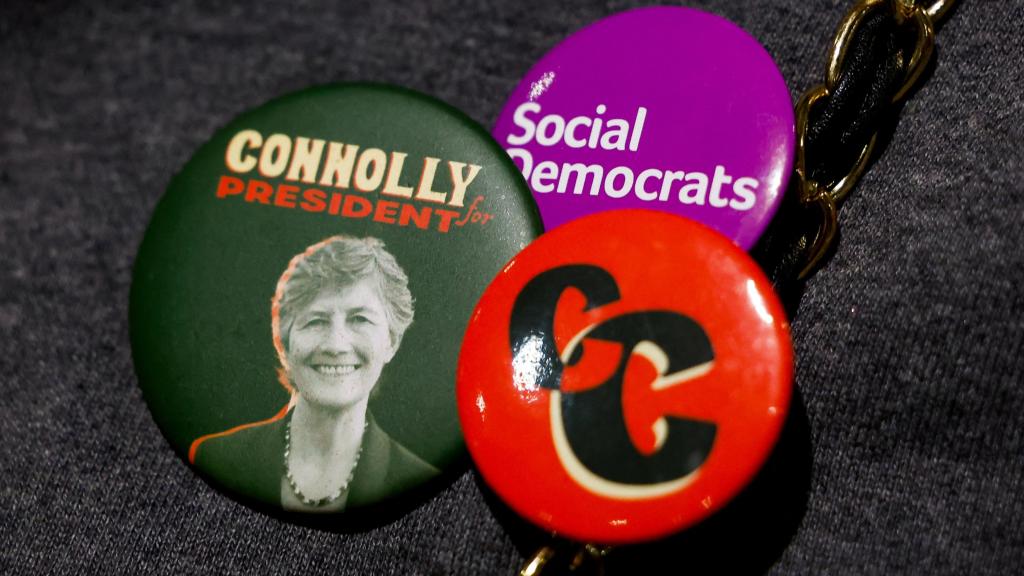 Image of the merchandising in support of Connolly's candidacy.