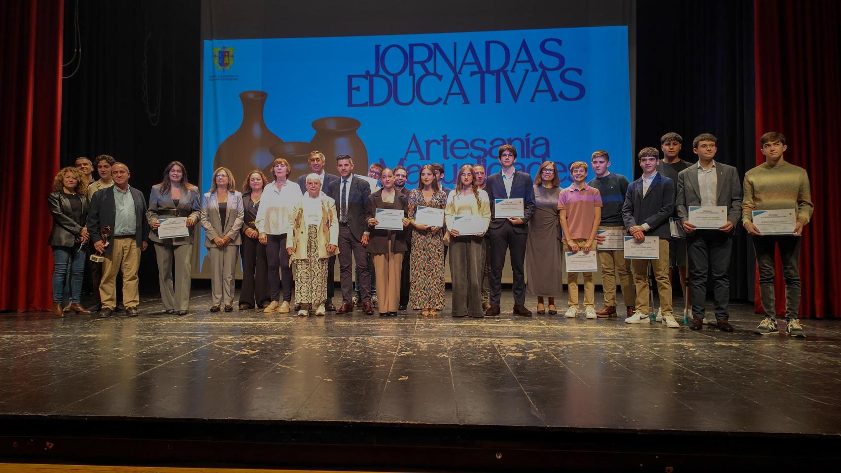 Foto de familia de la Gala de Educación 2025 de Campo de Criptana.