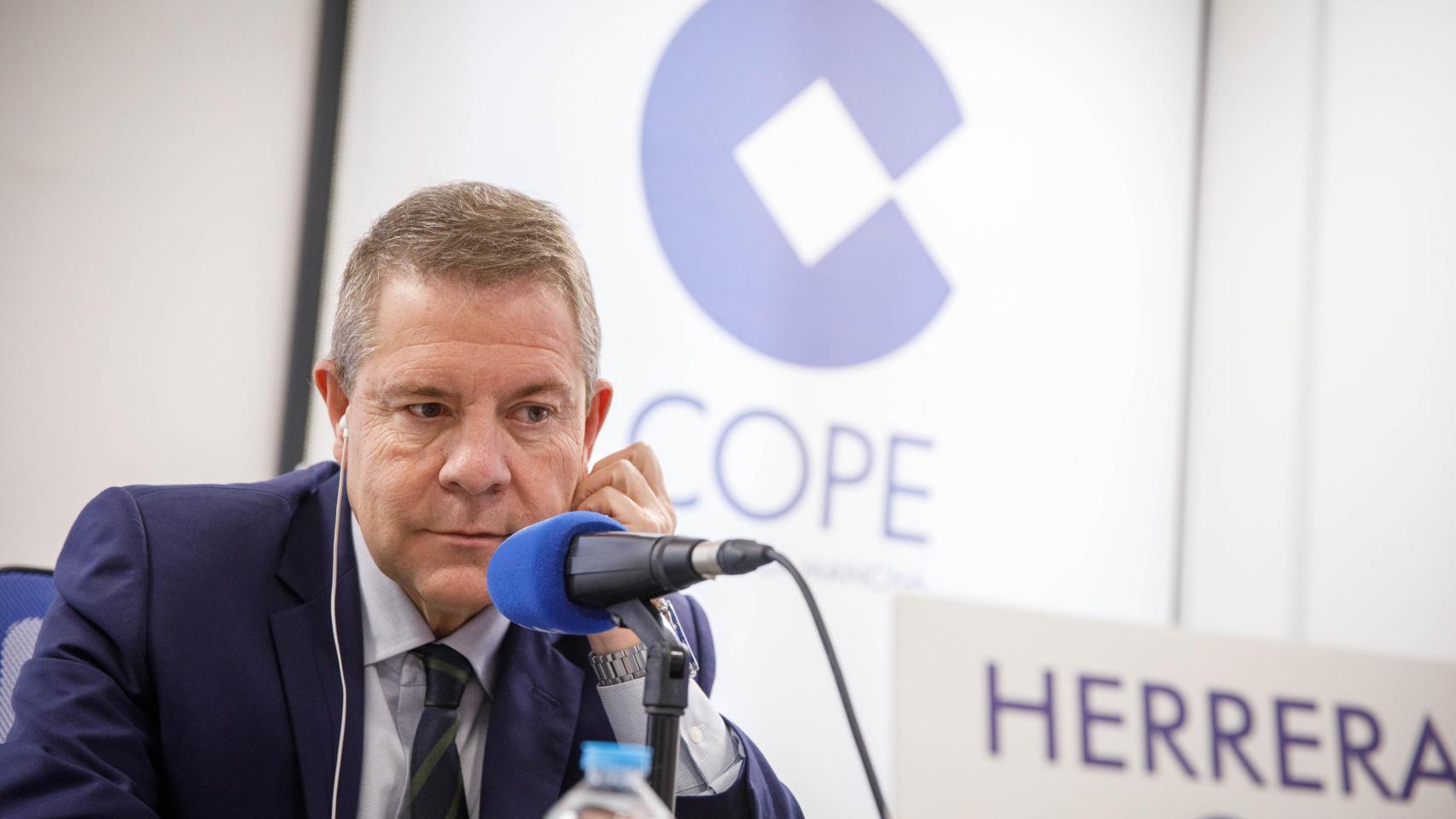 Page ve  muy en entredicho  la legitimidad del Gobierno, aunque da por  casi imposible  una moción de censura