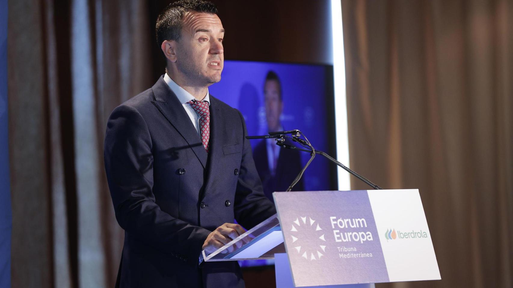 Vicent Mompó en el desayuno informativo.  EFE/ Manuel Bruque