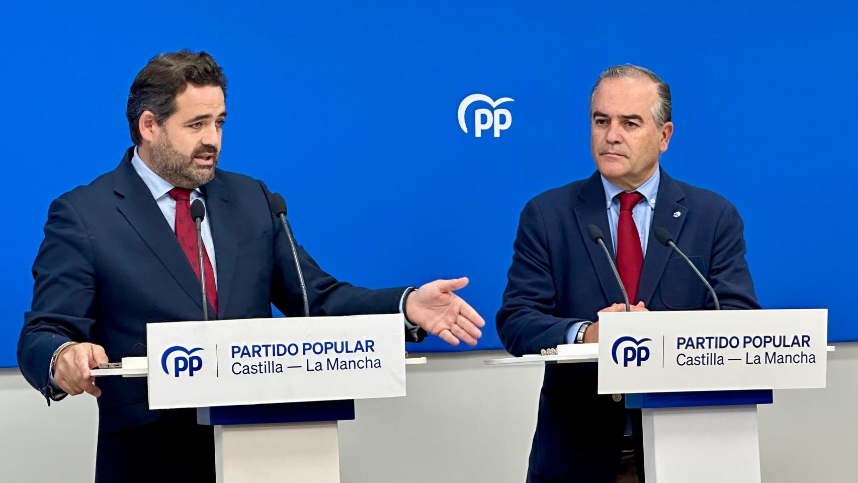 Paco Núñez con José Julián Gregorio.