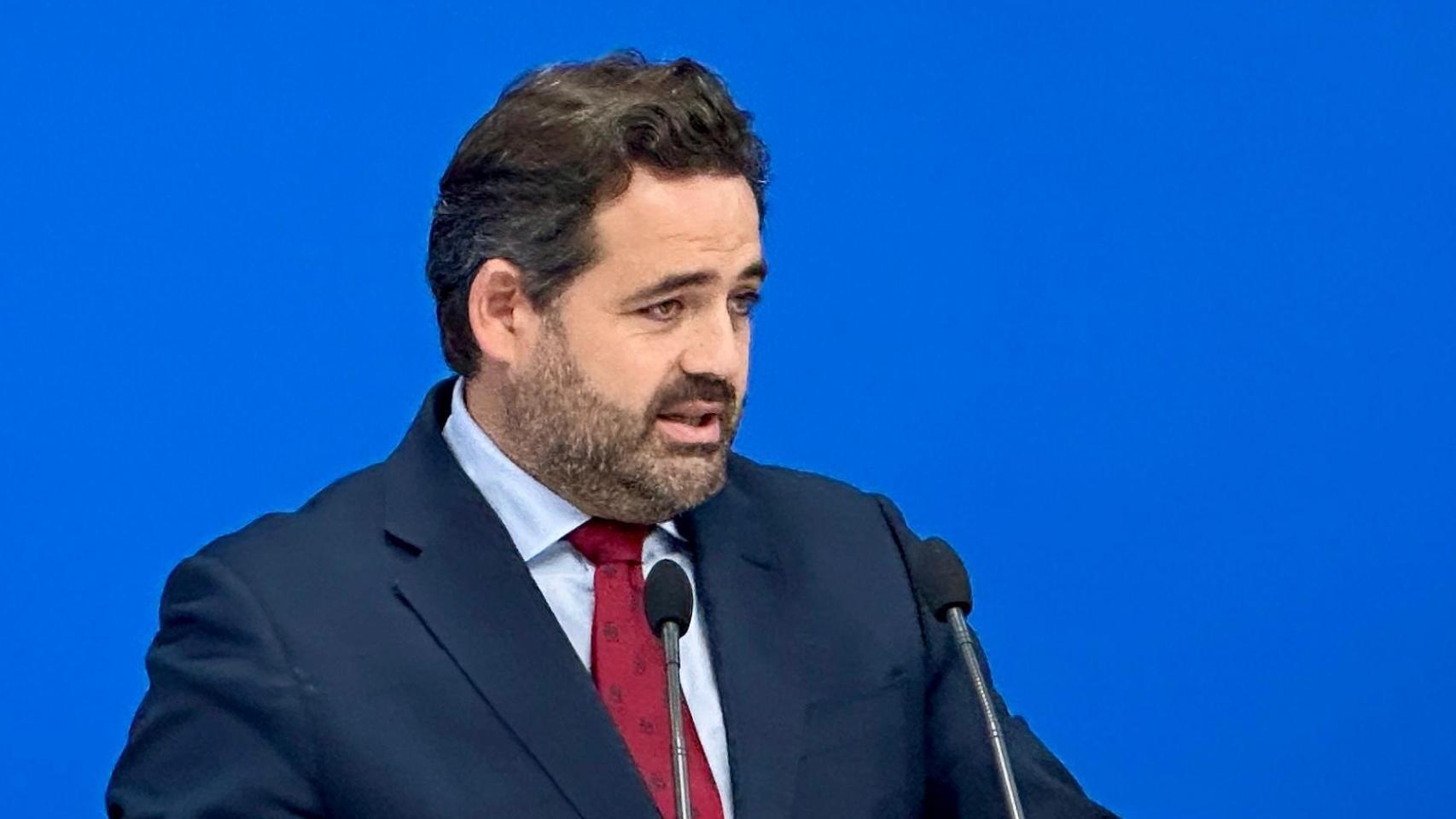 Paco Núñez con José Julián Gregorio.