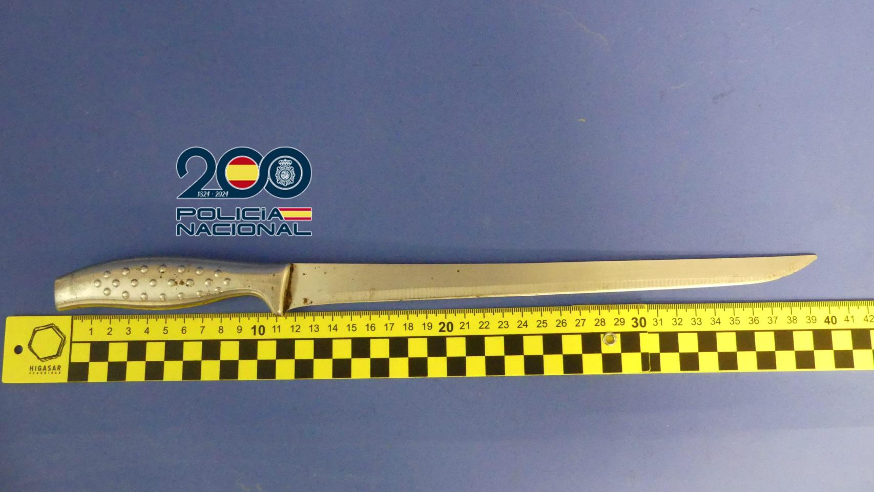 Cuchillo incautado por la Policía Nacional