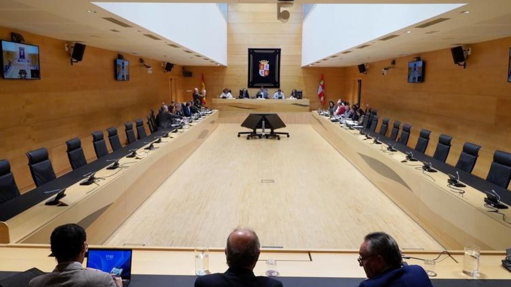 Imagen de la comisión de Economía y Hacienda en las Cortes