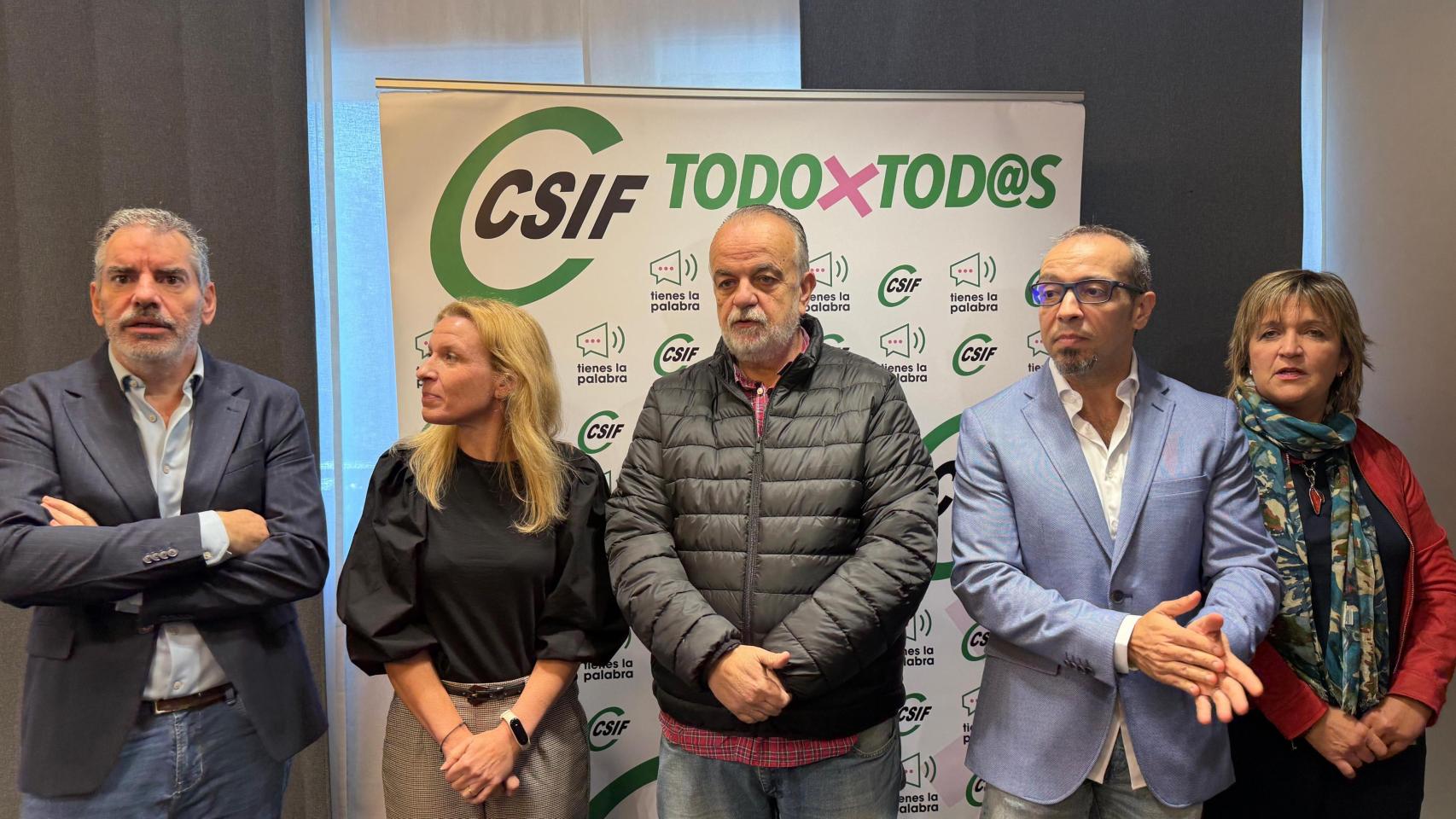 El presidente del sector nacional de Sanidad de CSIF, Fernando Hontangas, y el presidente del sector de CSIF en Castilla y León, Enrique Vega.