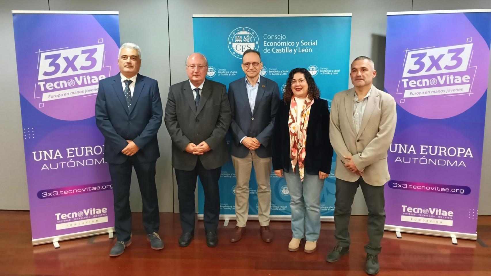 Presentación del concurso 3x3 TecnoVitae-Europa en manos jóvenes