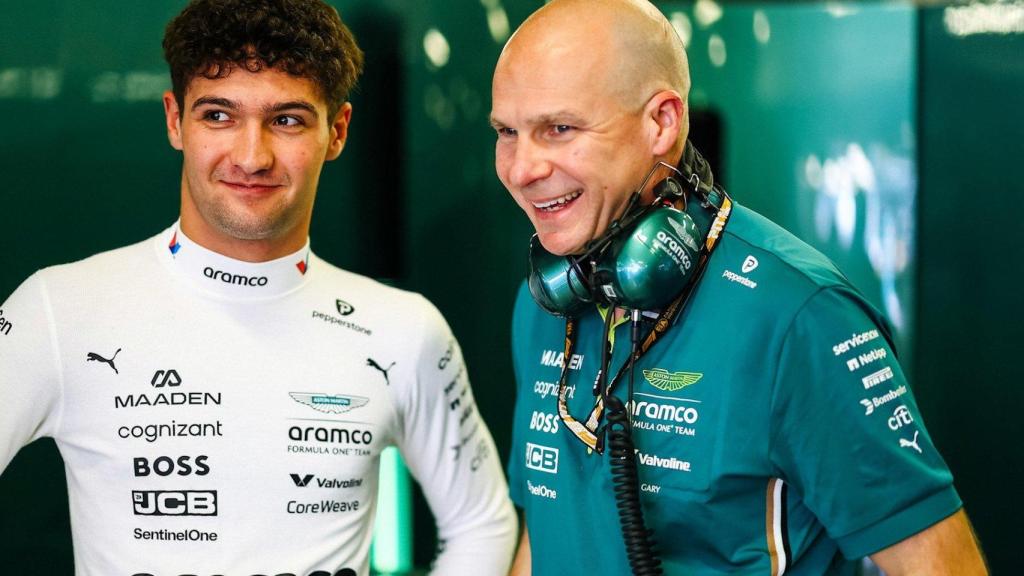 Jak Crawford, en el vestuario de Aston Martin