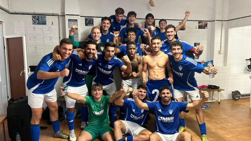 Les footballeurs de Paiporta, lors de leur dernier match avant le dana.