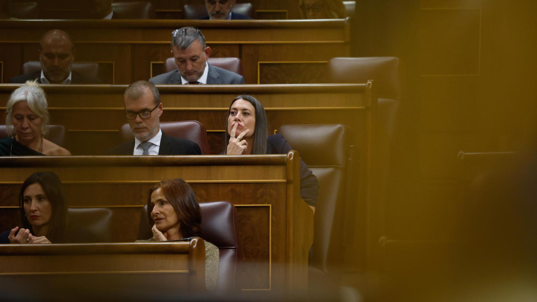 Miriam Nogueras durante el pleno del Congreso de los Diputados, a 28 de octubre de 2025
