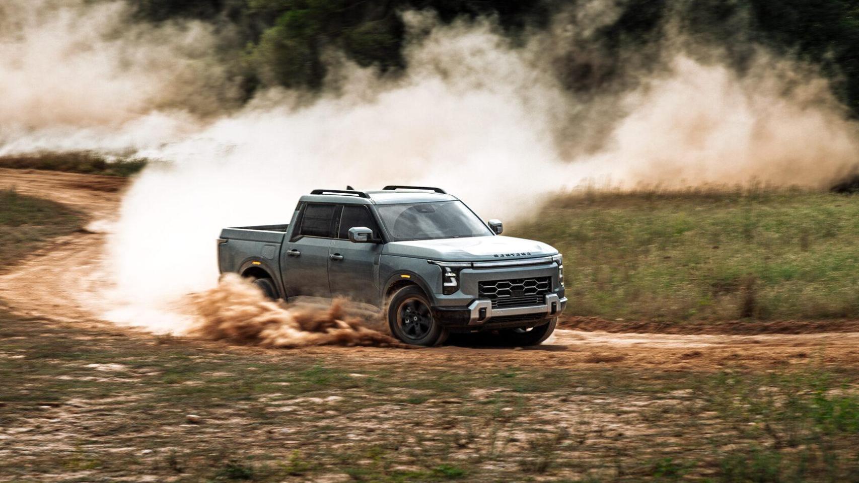 La nueva pick-up híbrida enchufable de Santana