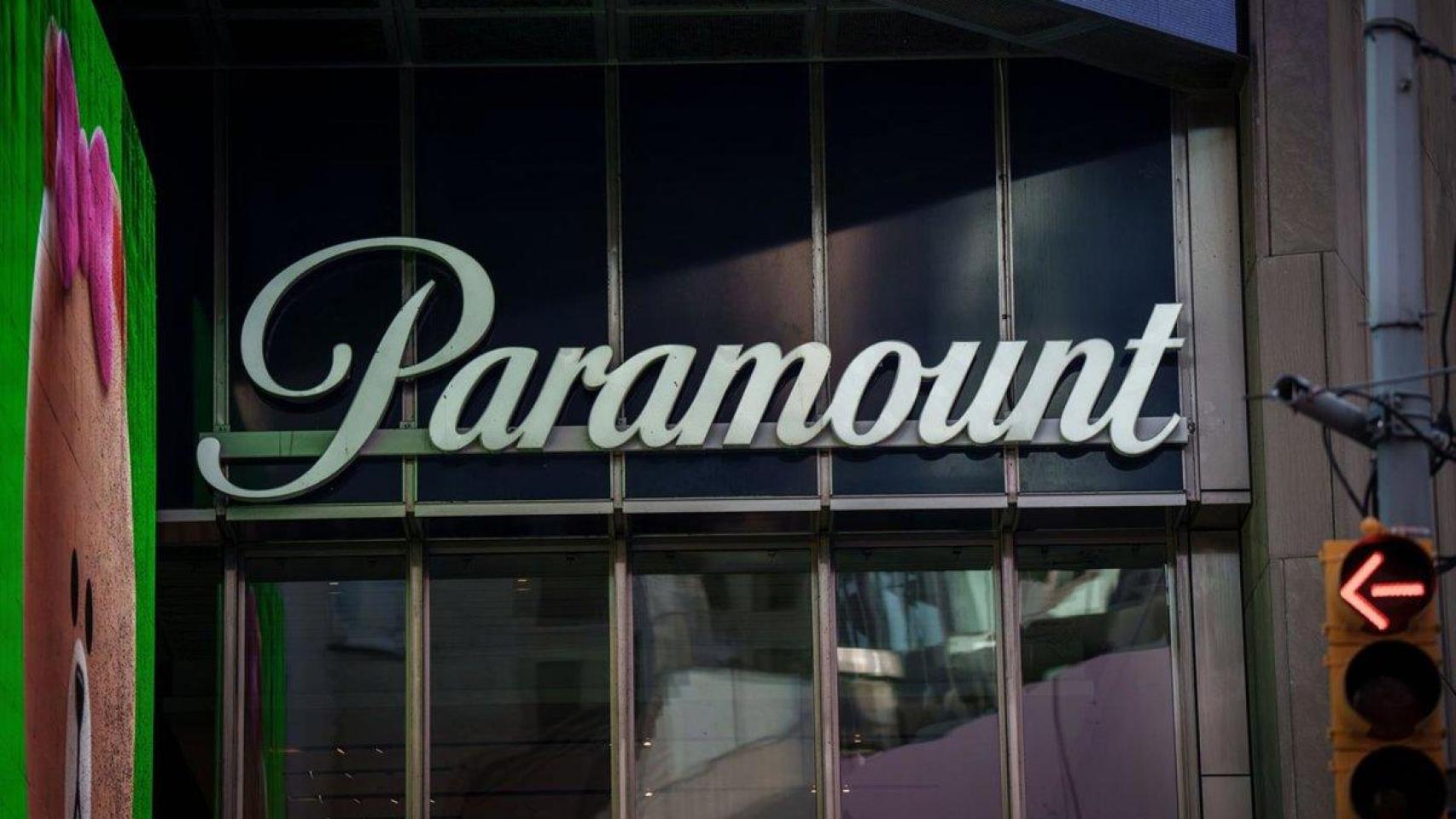 Logo de Paramount.