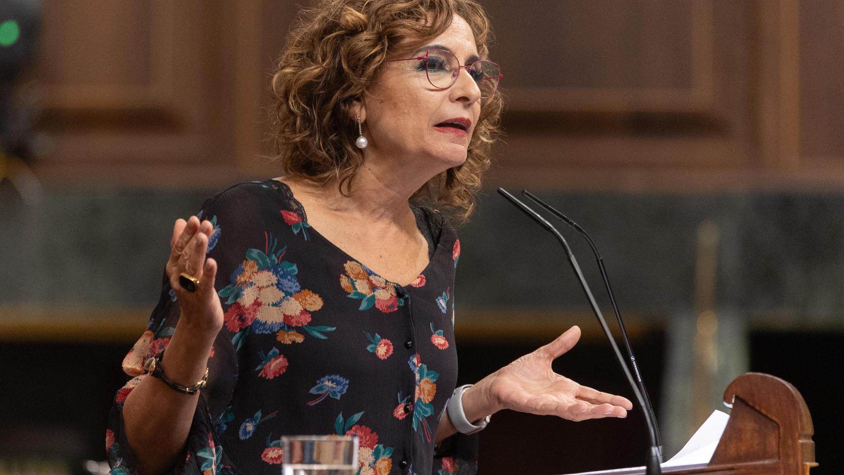 La vicepresidenta primera y ministra de Hacienda, María Jesús Montero.