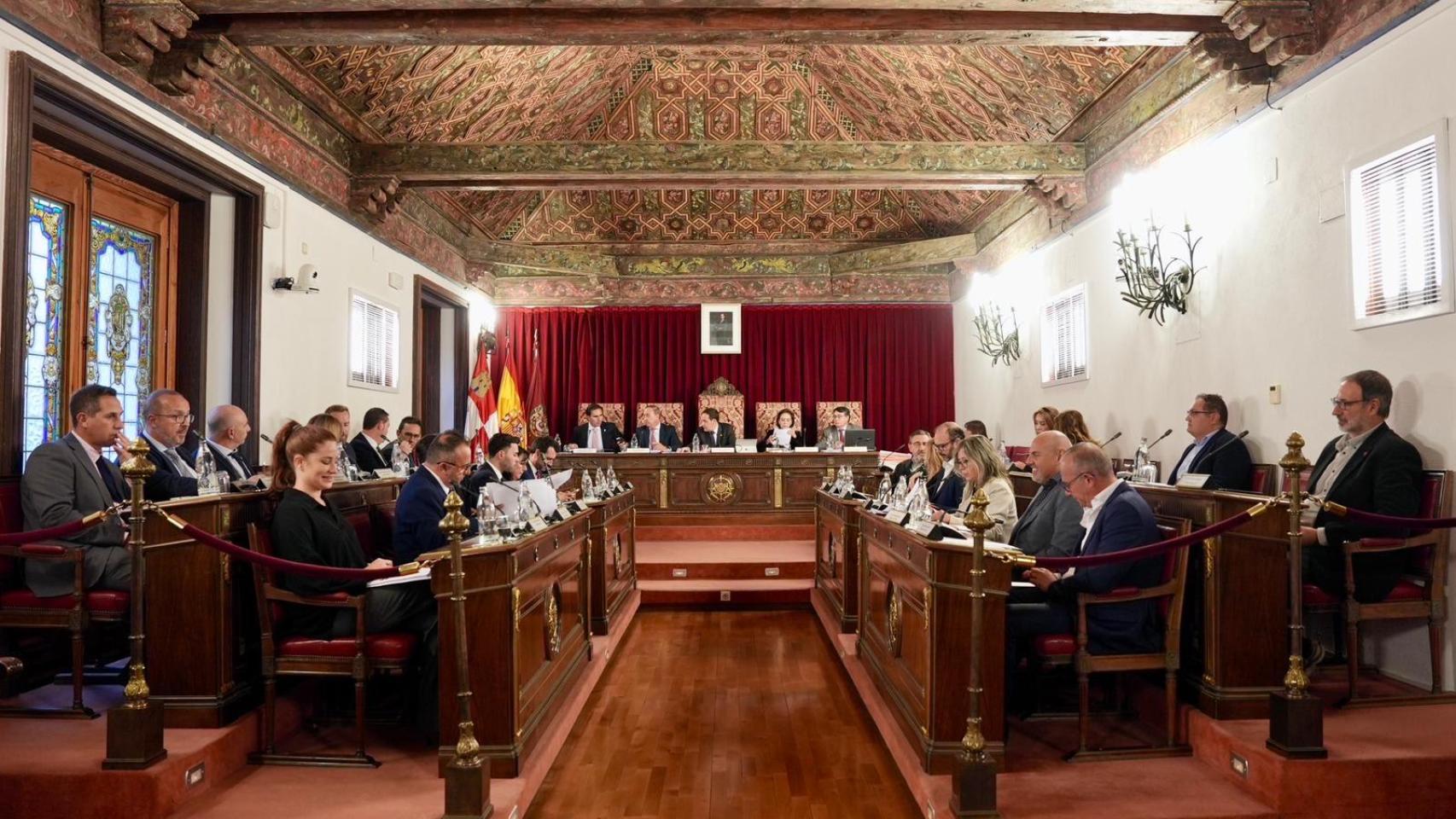 La Diputación de Valladolid en el Pleno correspondiente al mes de octubre