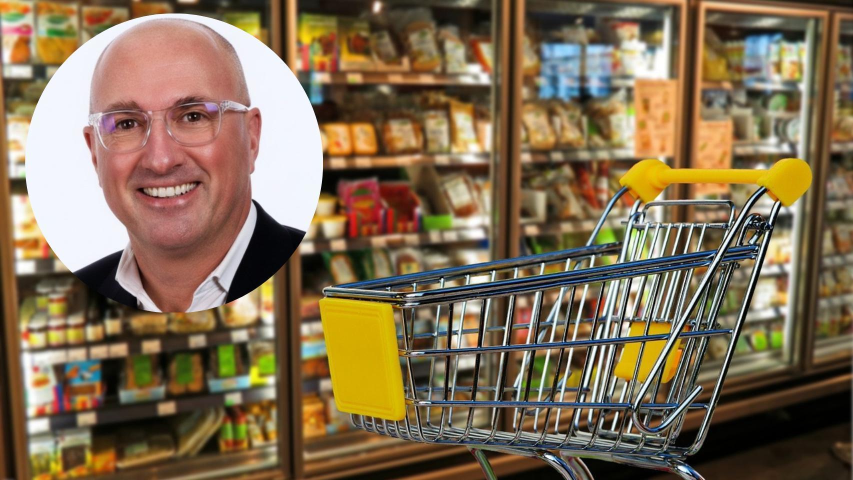 Montaje de Javier Pérez de Leza con un carro de la compra en el supermercado (Pixabay).