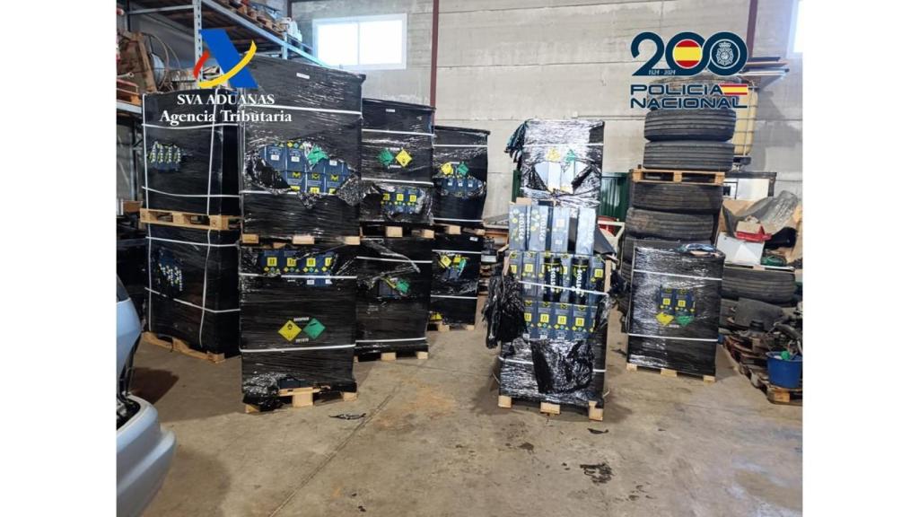 La mercancía ilegal intervenida.