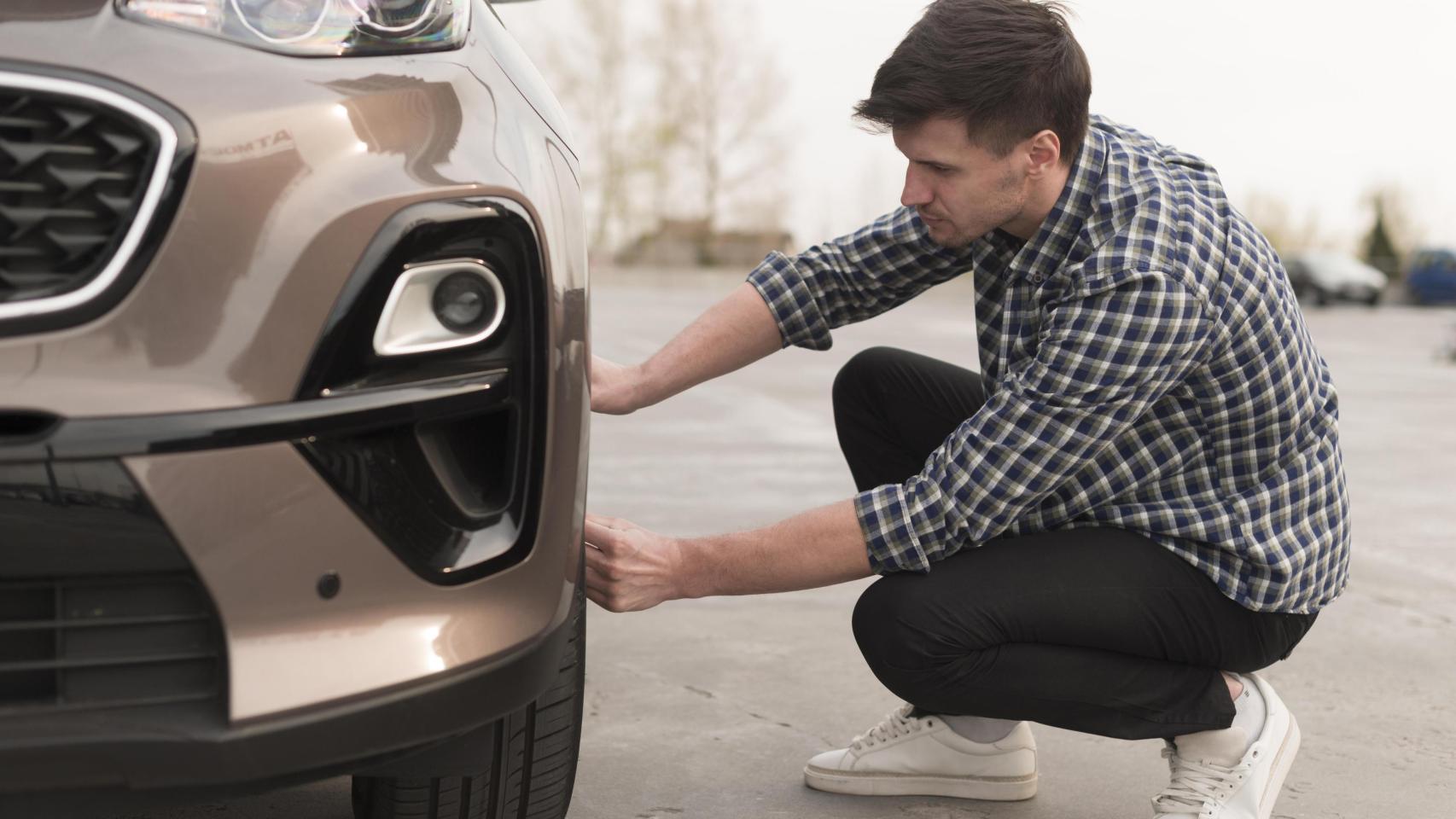 Juan José, mecánico, revela el mejor truco para solucionar un pinchazo en menos de un minuto