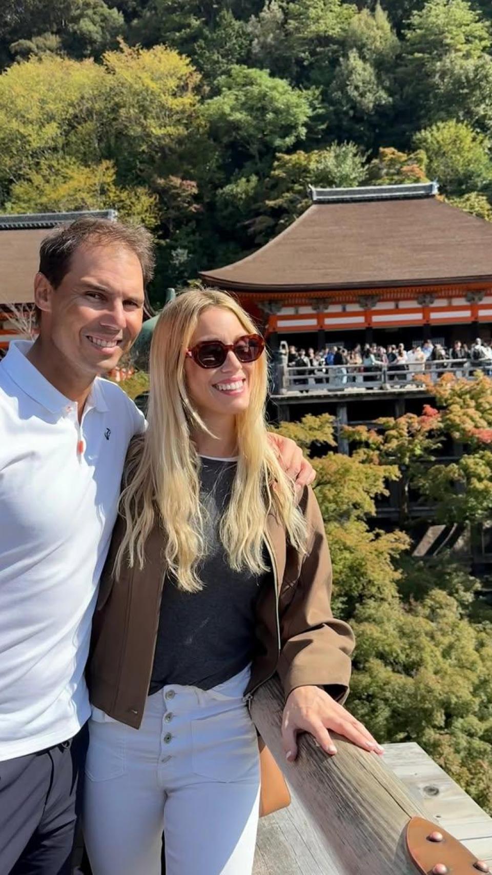 Rafa Nadal, junto a su hermana Maribel, en las redes sociales.