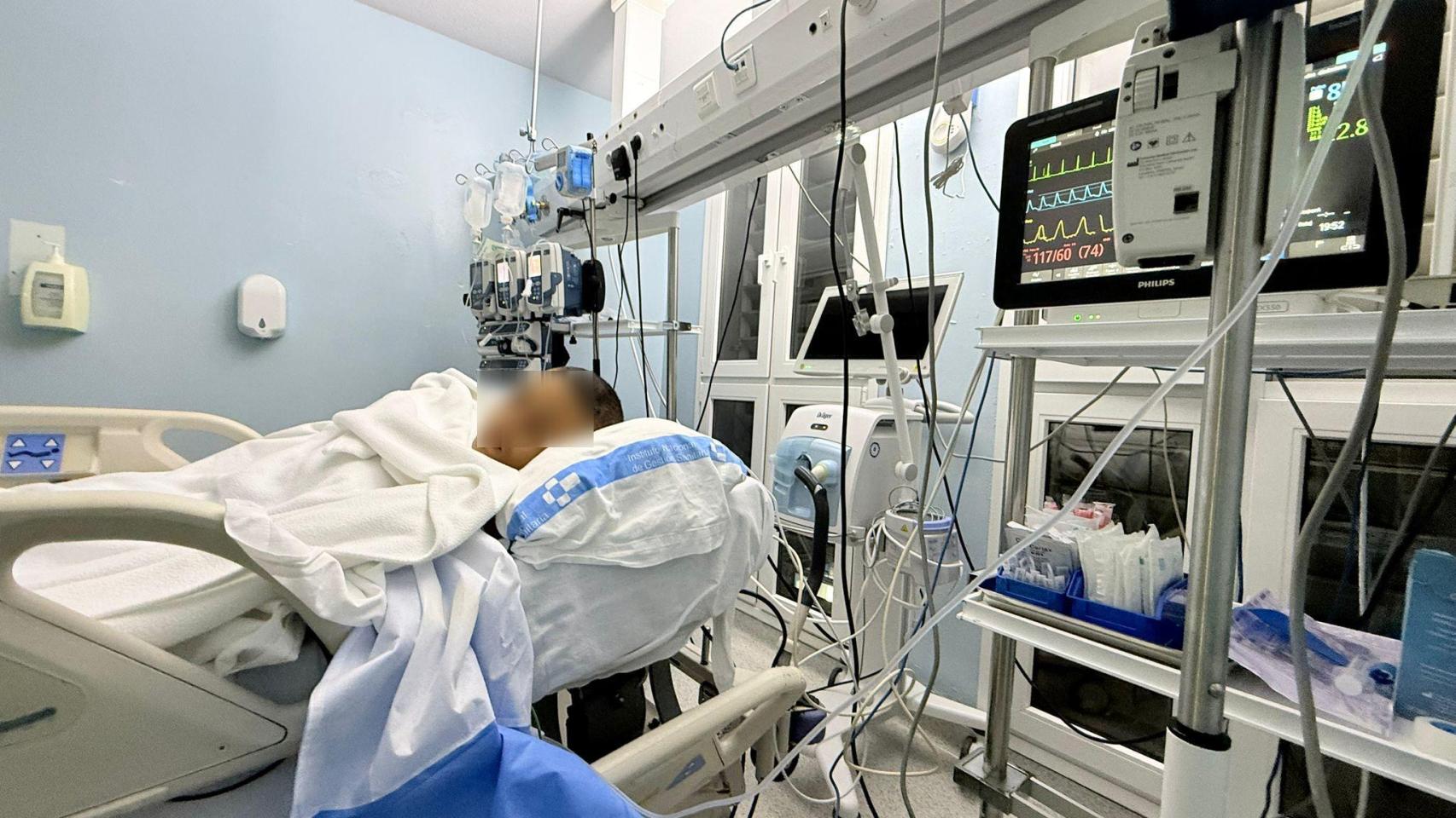 Wahid se debate entre la vida y la muerte por una negligencia del instituto : dos costillas rotas y sin bazo tras una caída