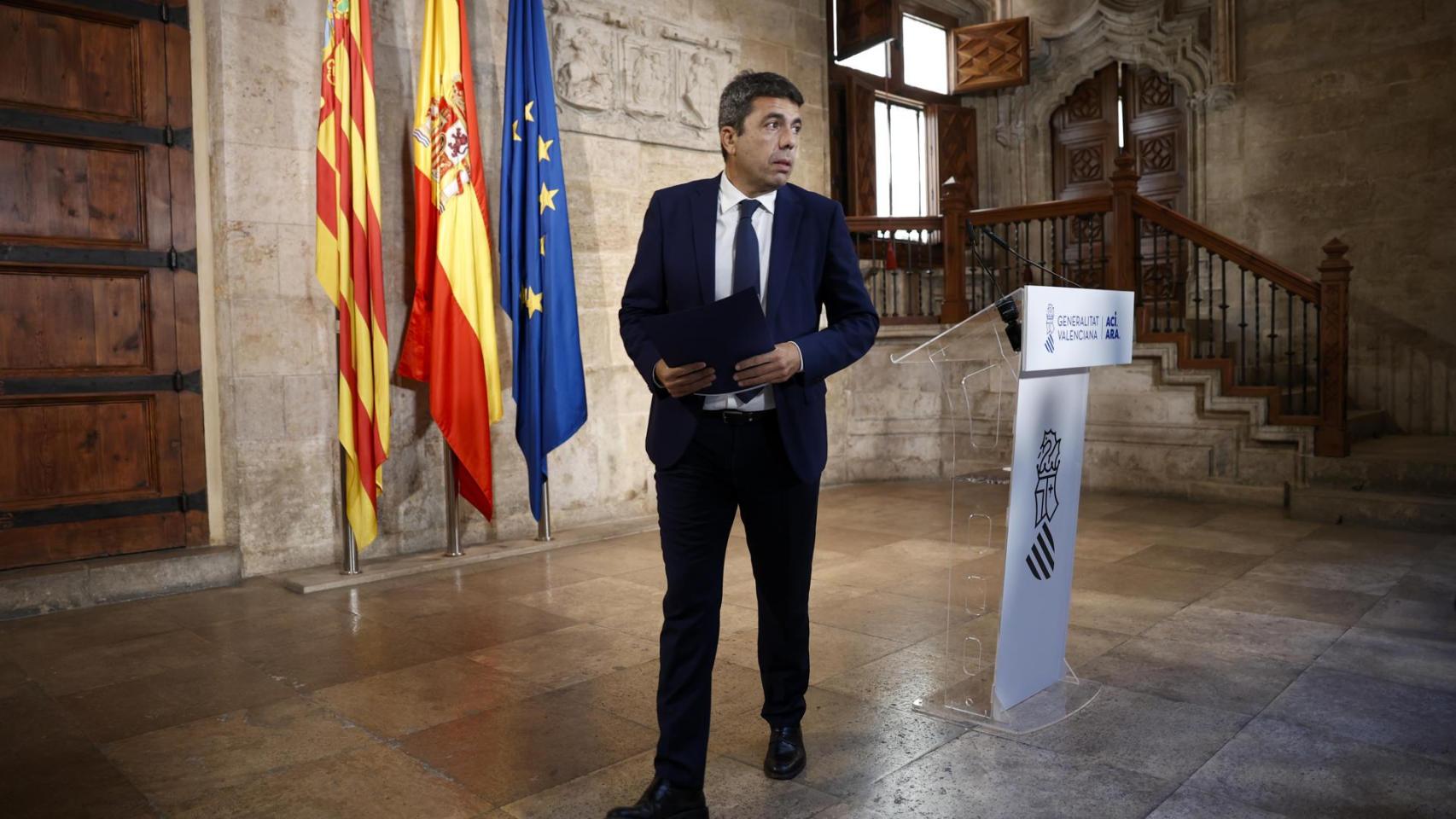 Carlos Mazón, este lunes en el Palau de la Generalitat. EFE / Biel Aliño