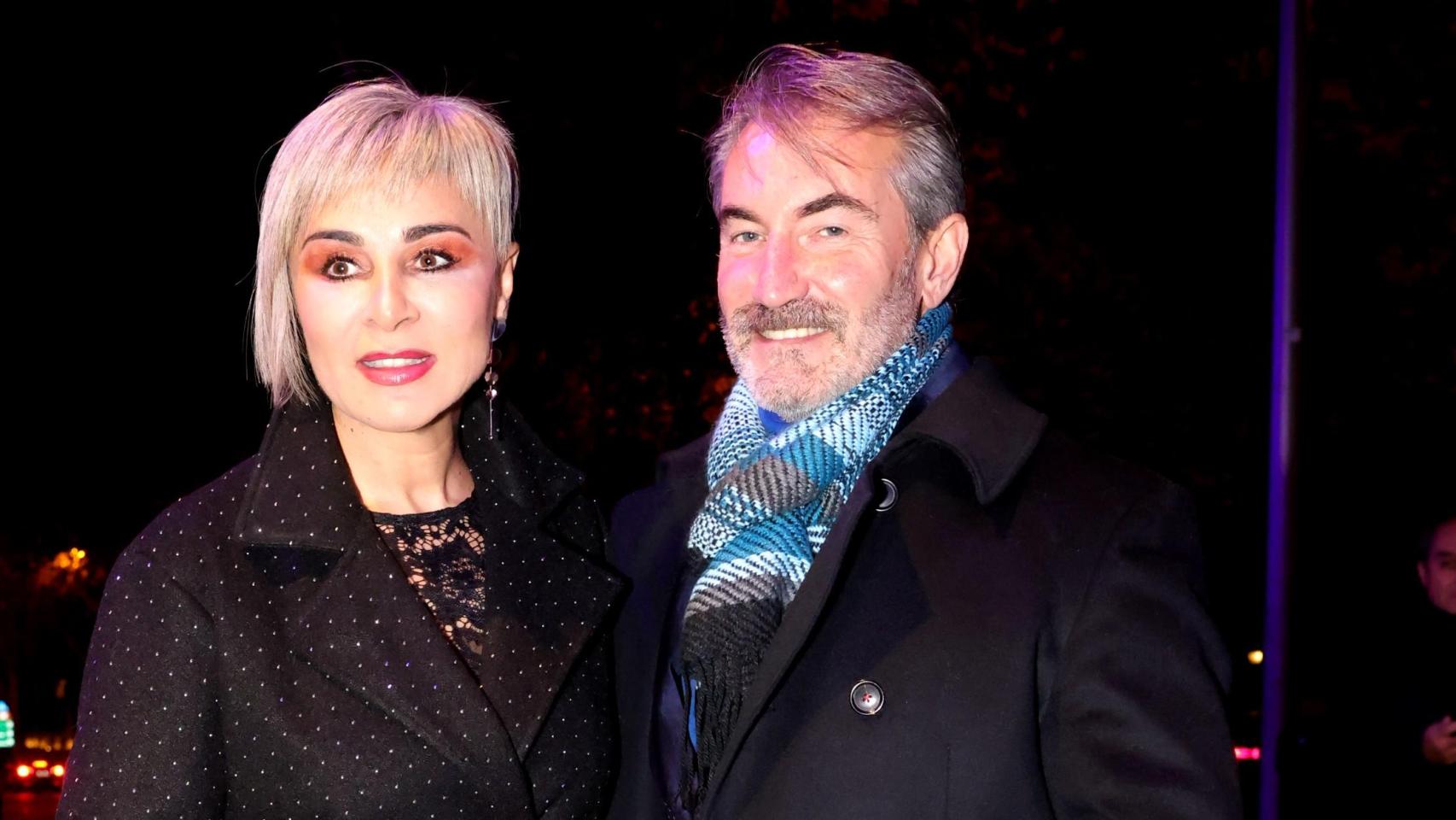 Ana María Aldón y su pareja, Eladio, en una fotografía tomada en diciembre de 2024.