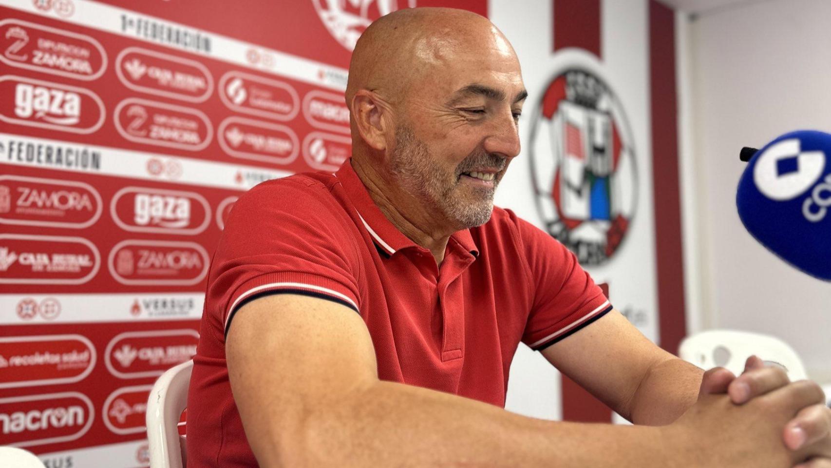 El Zamora CF destituye a Juan Sabas y a todo su cuerpo técnico